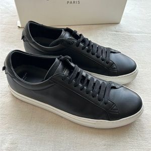 Givenchy Urban Street Low Top 43